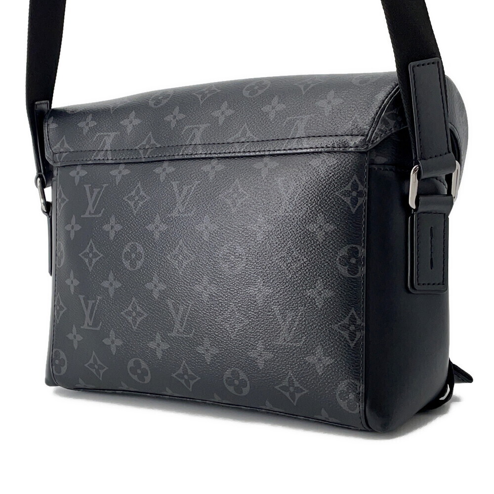 Louis Vuitton Eclipse Voyage Shoulder Black Black Messenger Bag Monogram